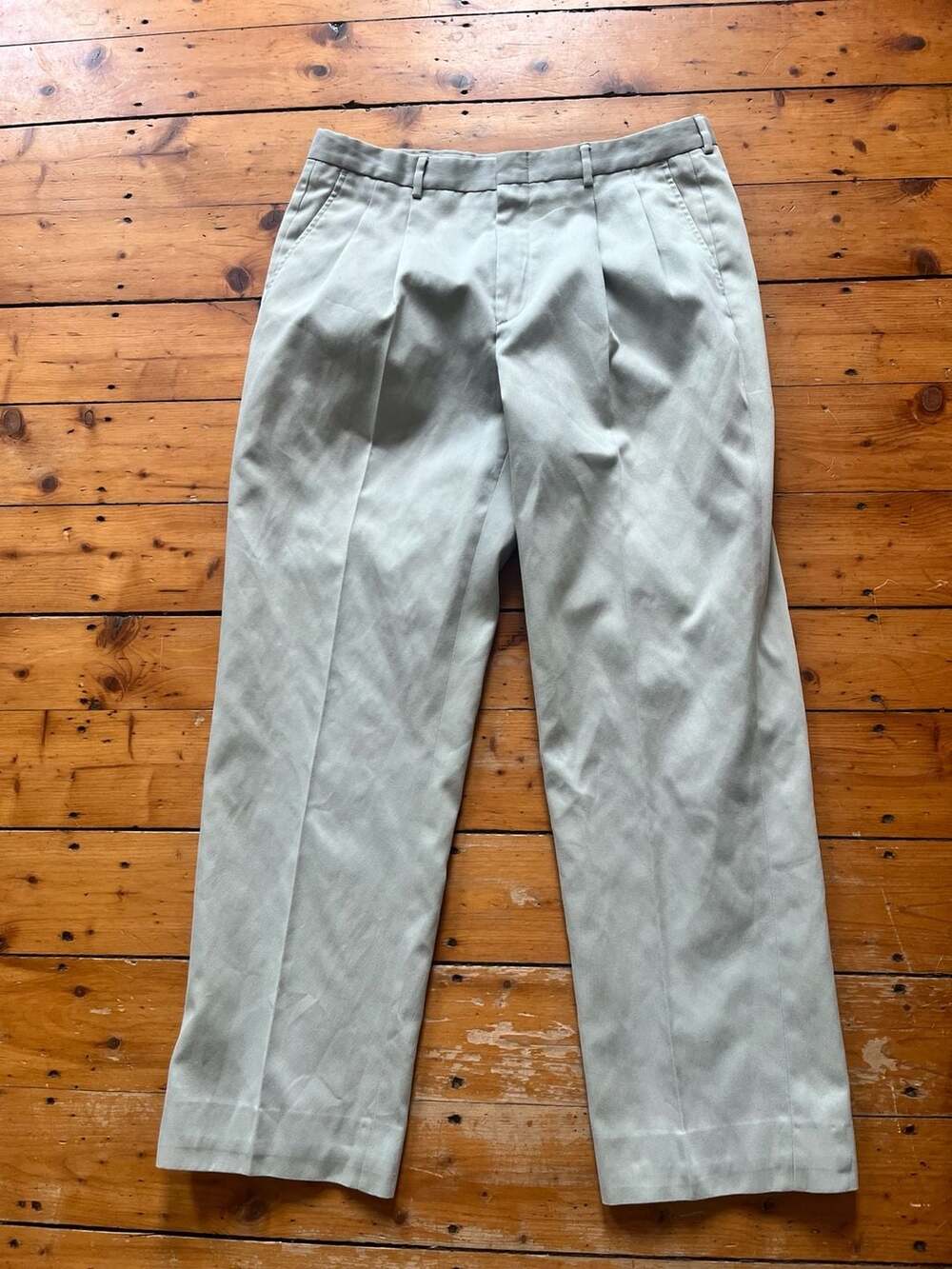LL Bean Mens Size 36 Gray Pleated Twill Casual Dress Pants Trousers